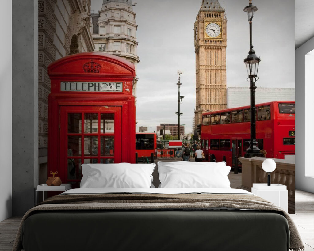 u55730pib84 1024x819 - Červená telefonní budka ve městě - tegory