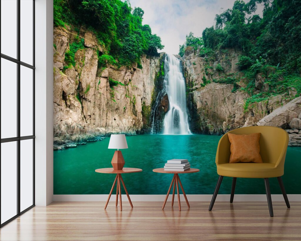 u55191pig3 1024x819 - Vodopád ve skalnaté oblasti - tegory