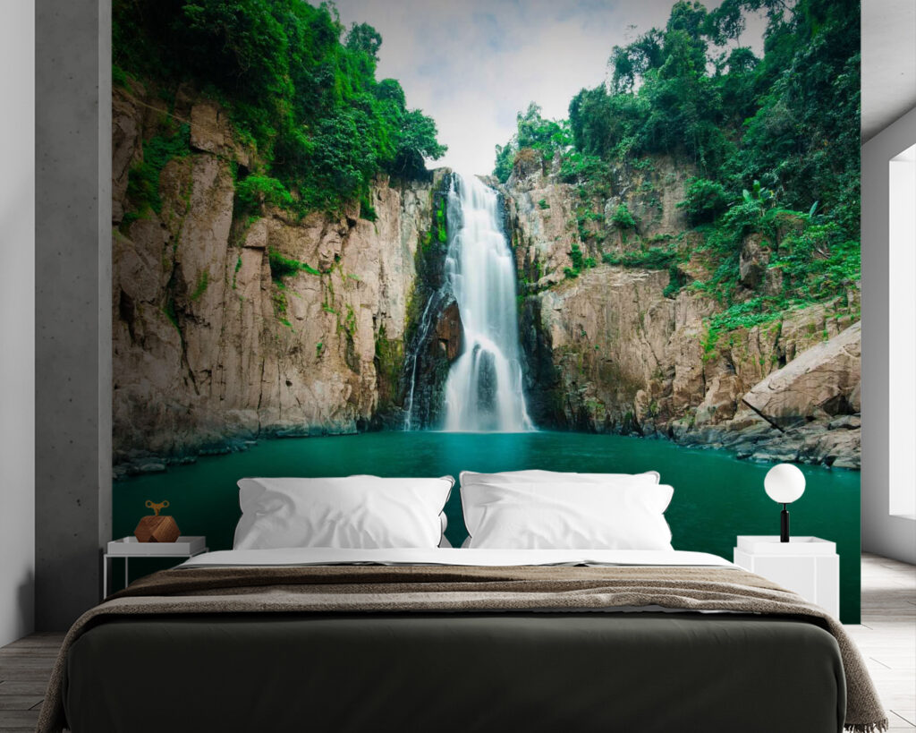 u55191pib84 1024x819 - Vodopád ve skalnaté oblasti - tegory