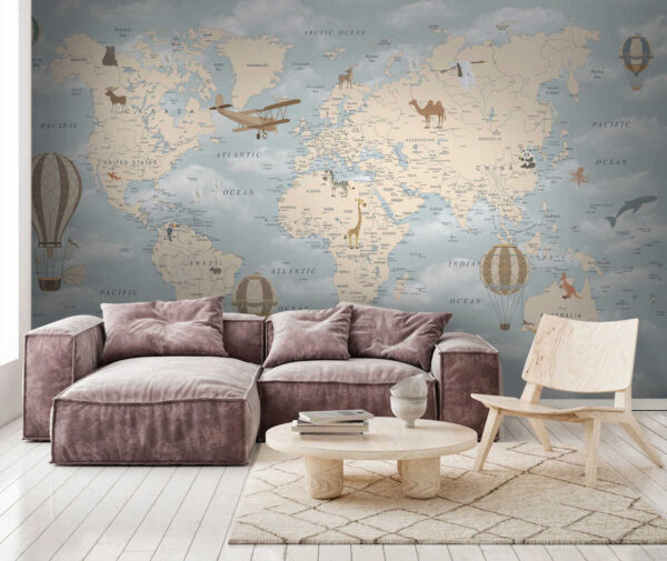 Mapa světa s různými zvířaty a ptáky Mapa světa s různými zvířaty a ptáky