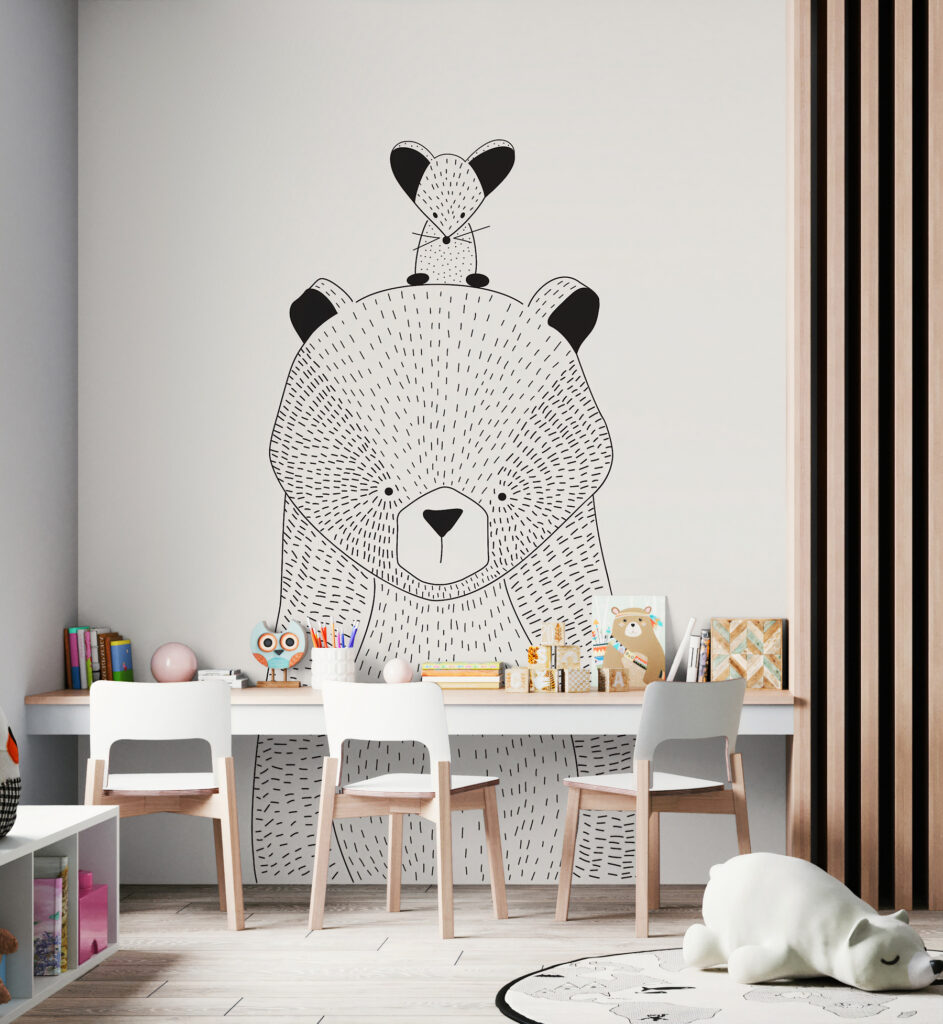 Medvěd s myší na zádech u98483pir1m 943x1024 - Medvěd s myší na zádech
