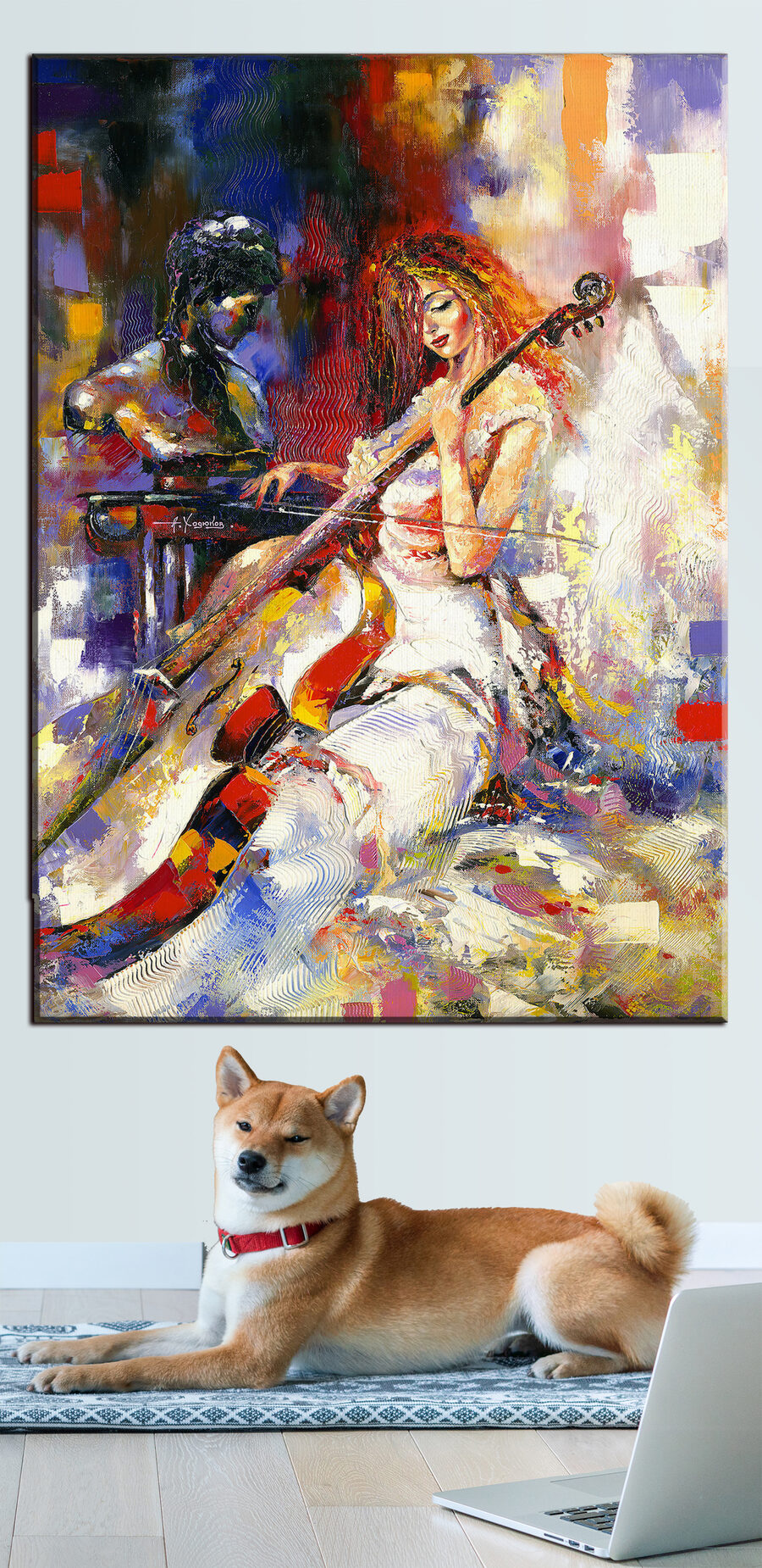Žena hrající na violoncello