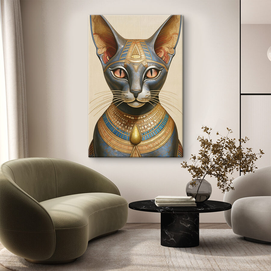 Majestátní egyptská kočka v regáliích