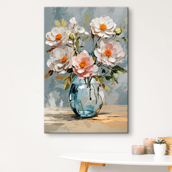 Vase with flowers in it Vase with flowers in it