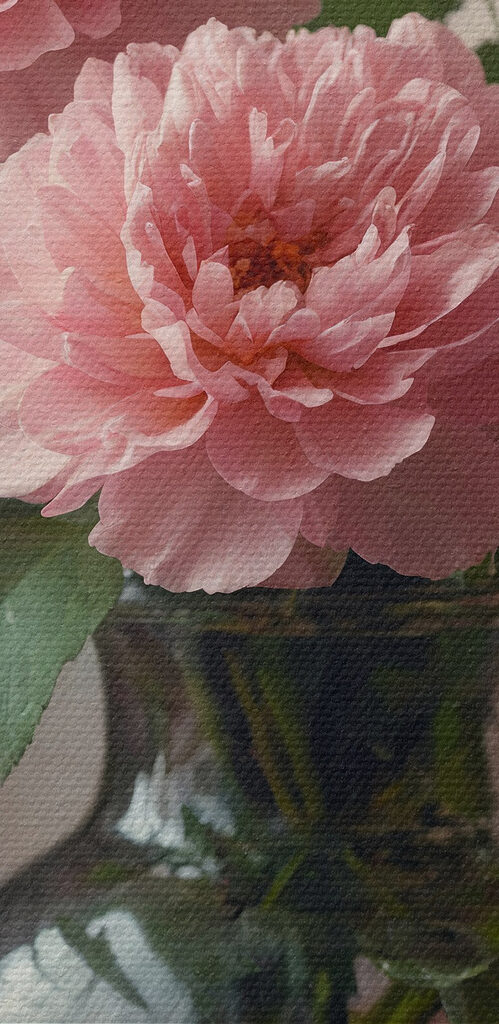 Vase with pink flowers