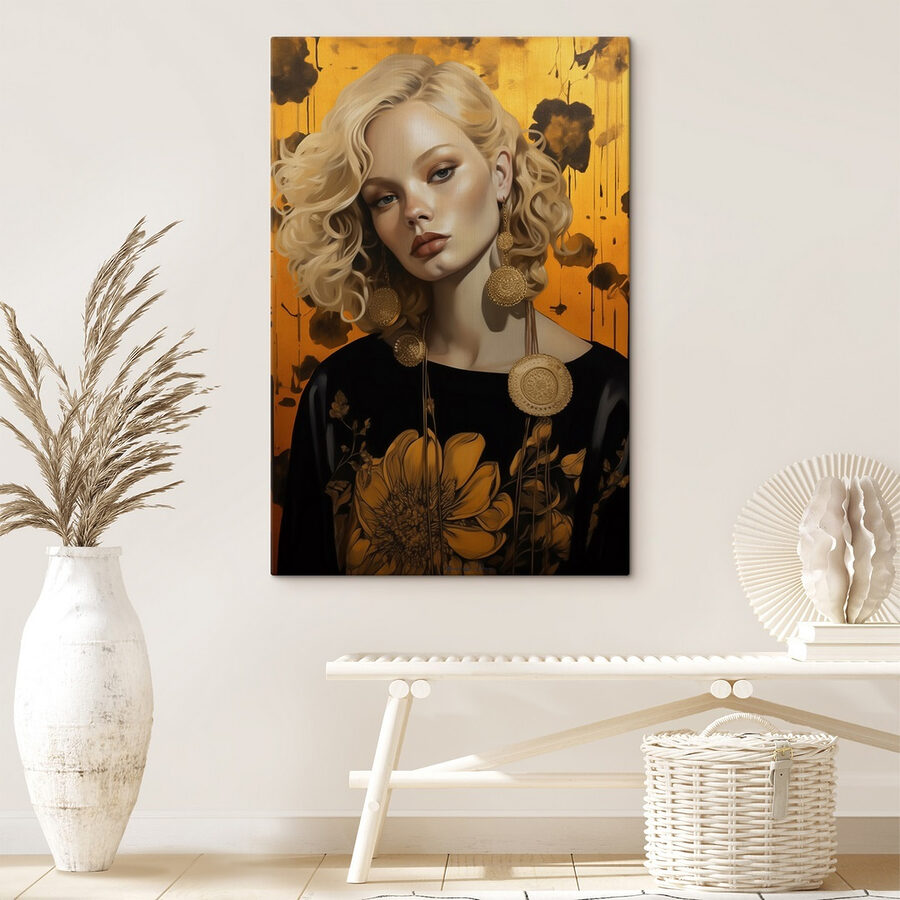 Žena s kudrnatými blond vlasy a velkými náušnicemi Žena s kudrnatými blond vlasy a velkými náušnicemi