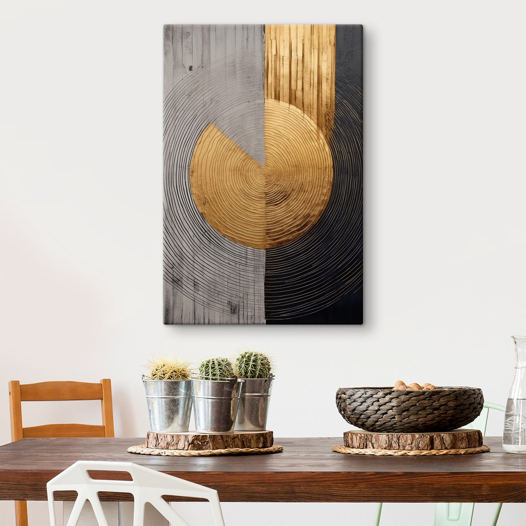 Textured circles in contrasting tones Textured circles in contrasting tones