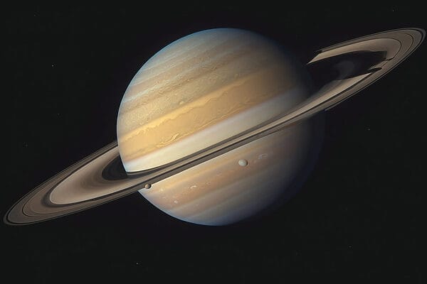Planeta s kruhy kolem ní Planeta s kruhy kolem ní