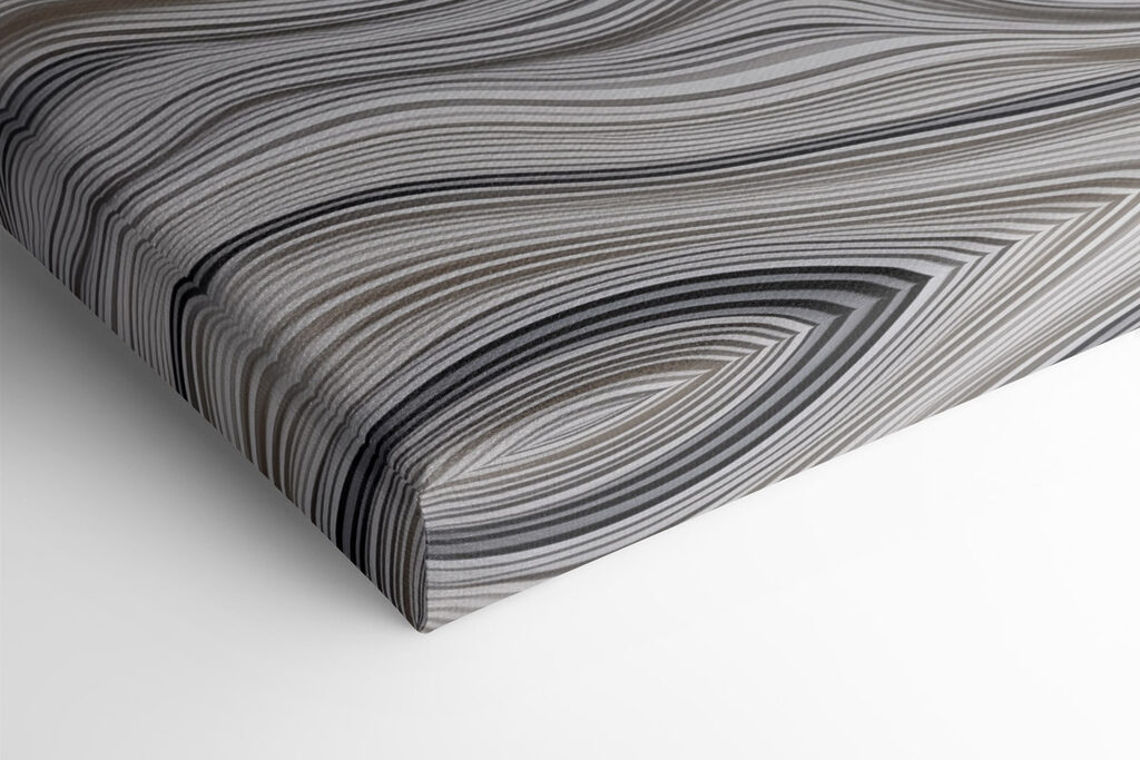 White and black wavy lines