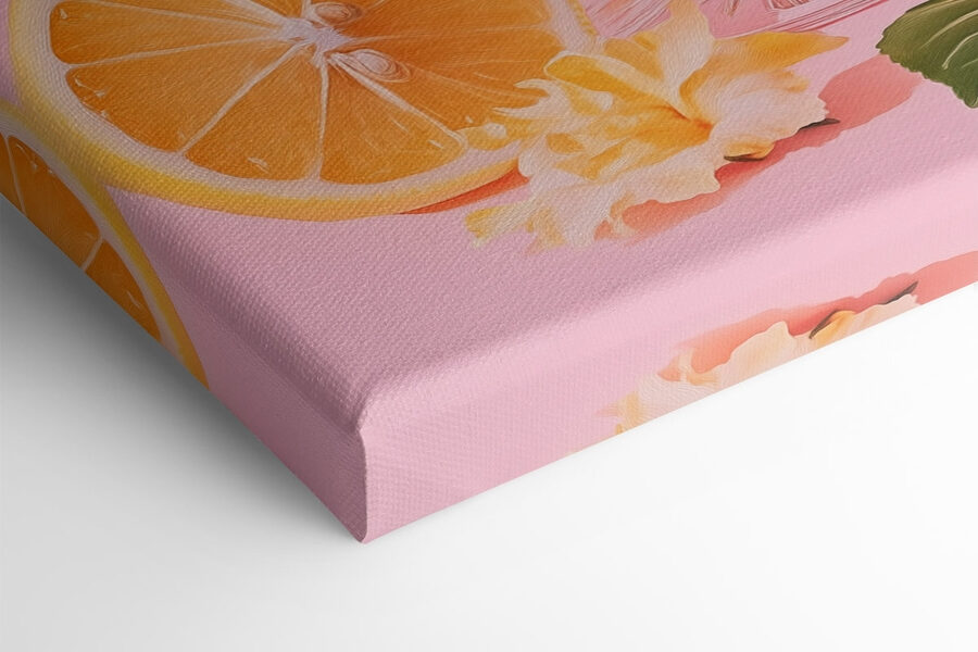 Sklenice s nápojem a citrony