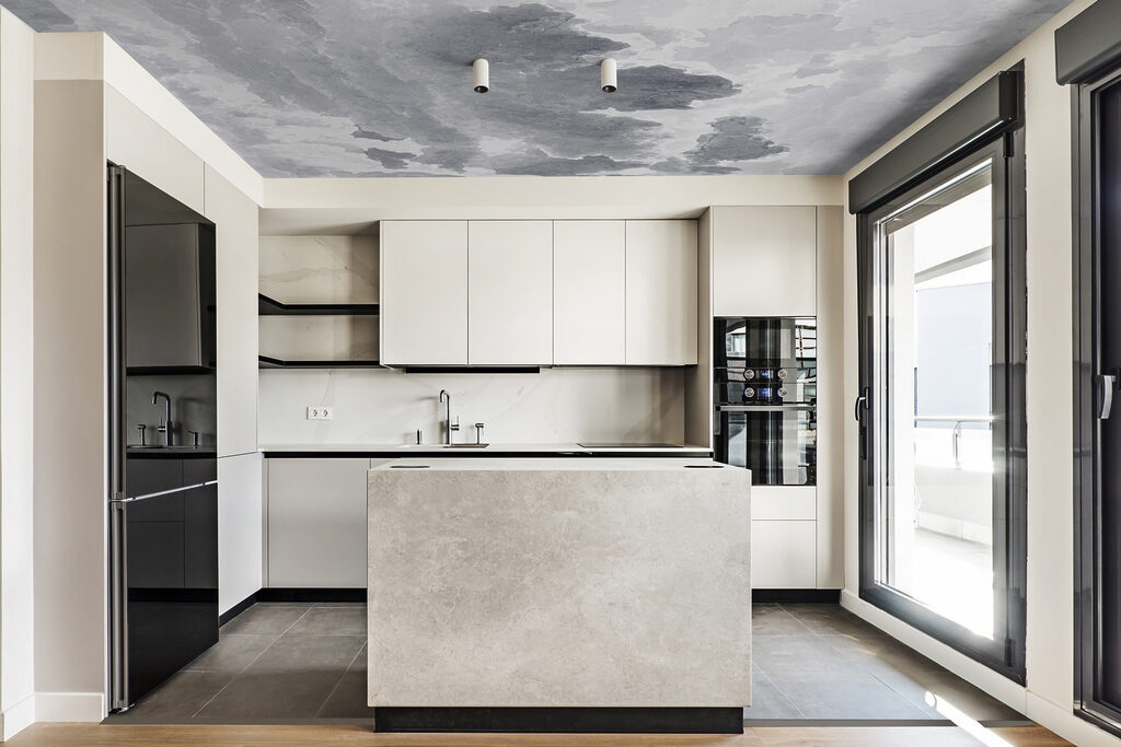 A grey and white sky