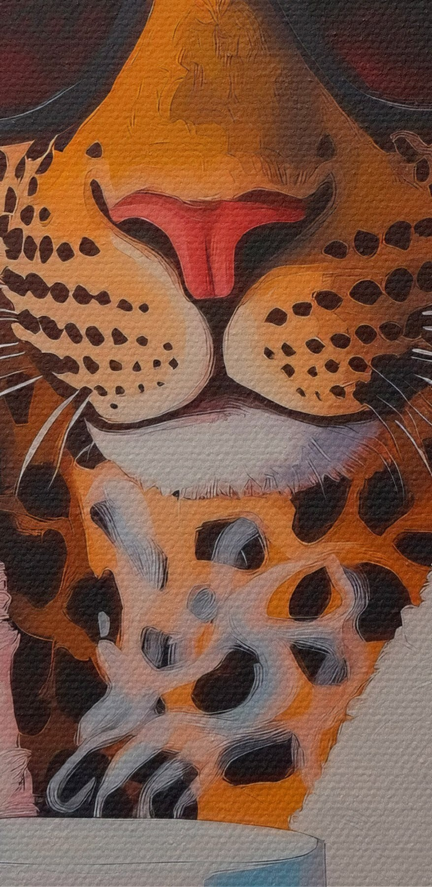 Obraz leoparda v hábitu a slunečních brýlích, který drží pohár Obraz leoparda v hábitu a slunečních brýlích, který drží pohár