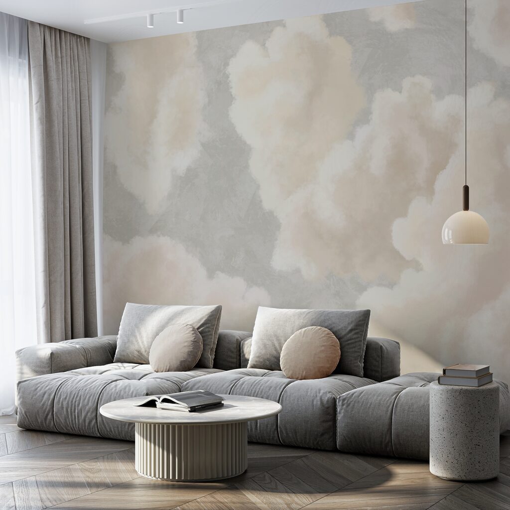 Měkká oblaka plující po klidné obloze