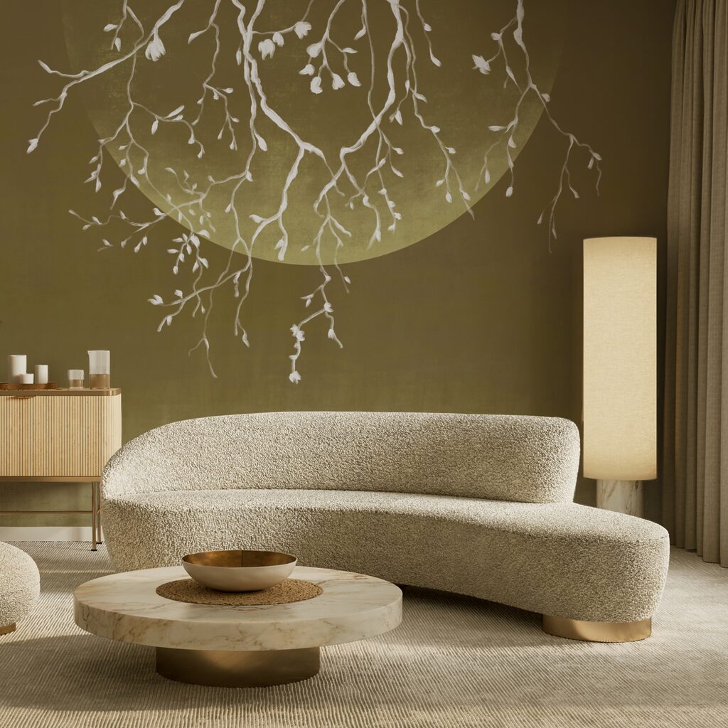 Větve stromů s listy a měsícem