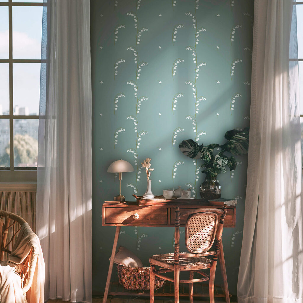 Vzor bílých květů na modrém pozadí