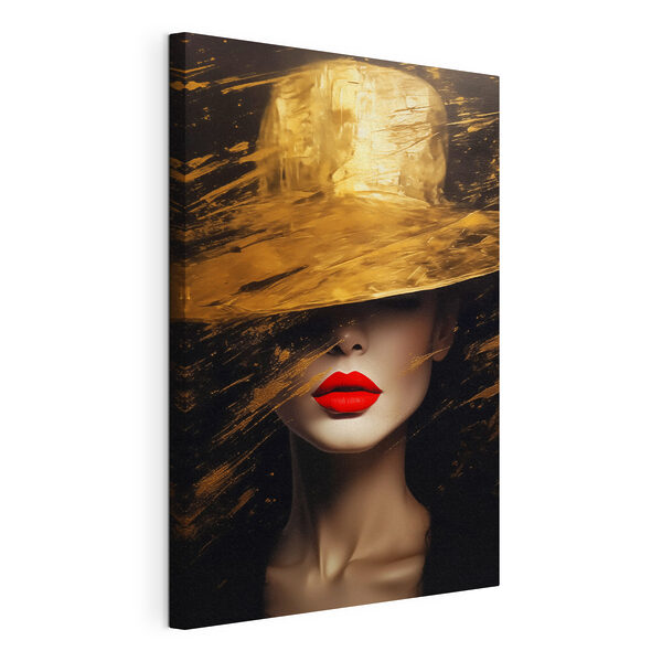 Mysterious elegance in bold colors