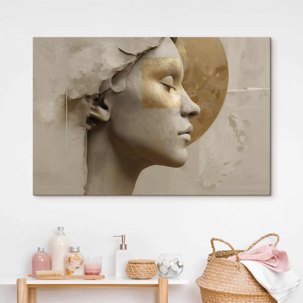 Statue of a woman