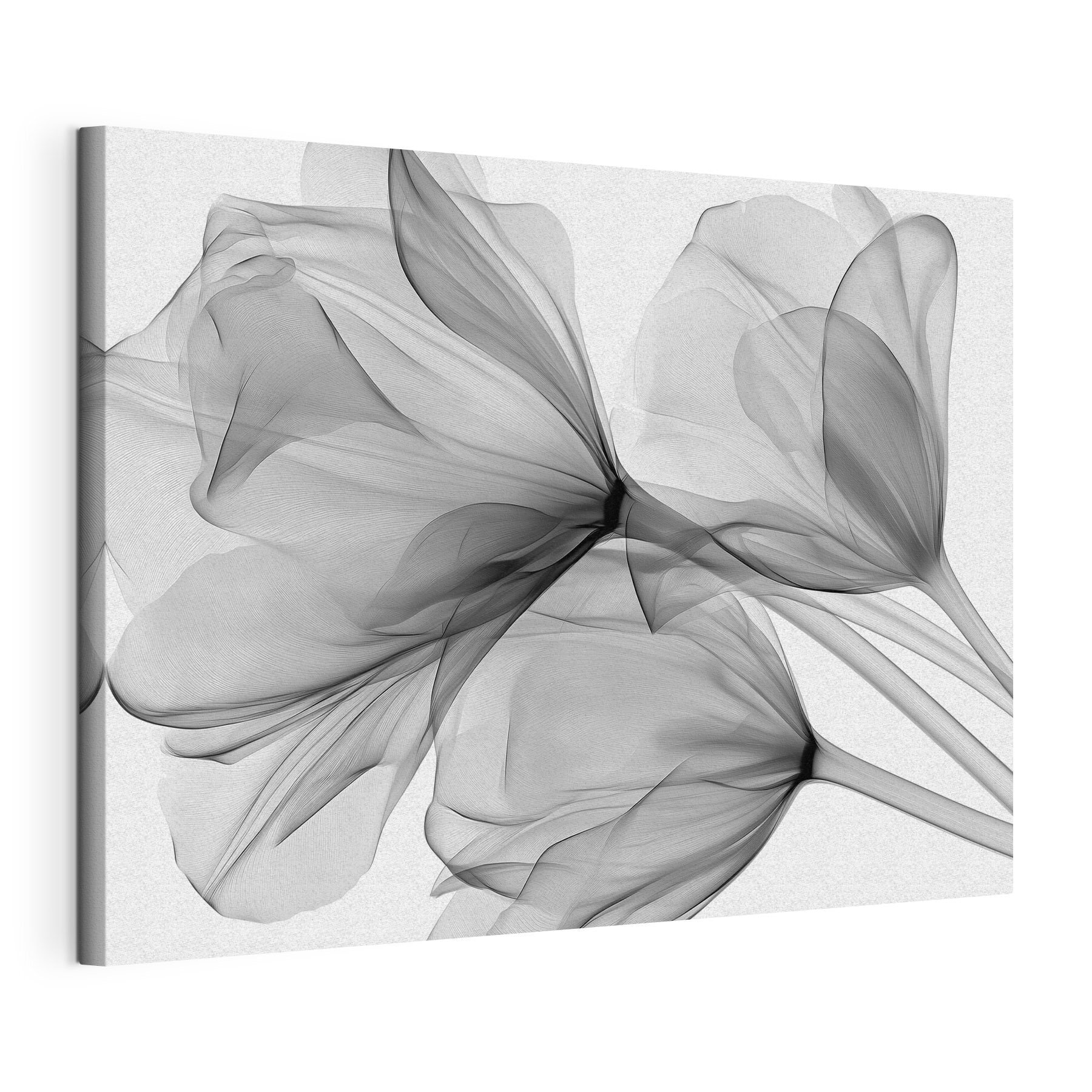 Group of flowers with tulle