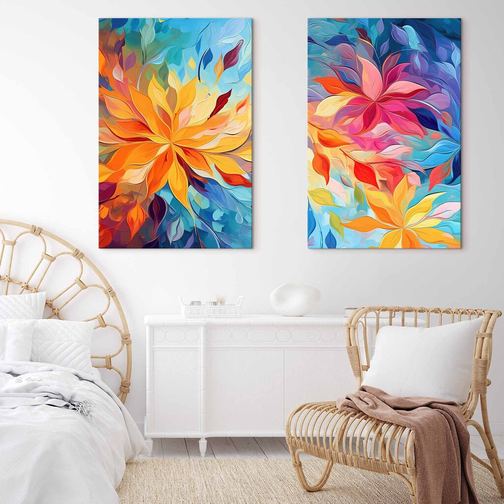 Two images of flowers Two images of flowers