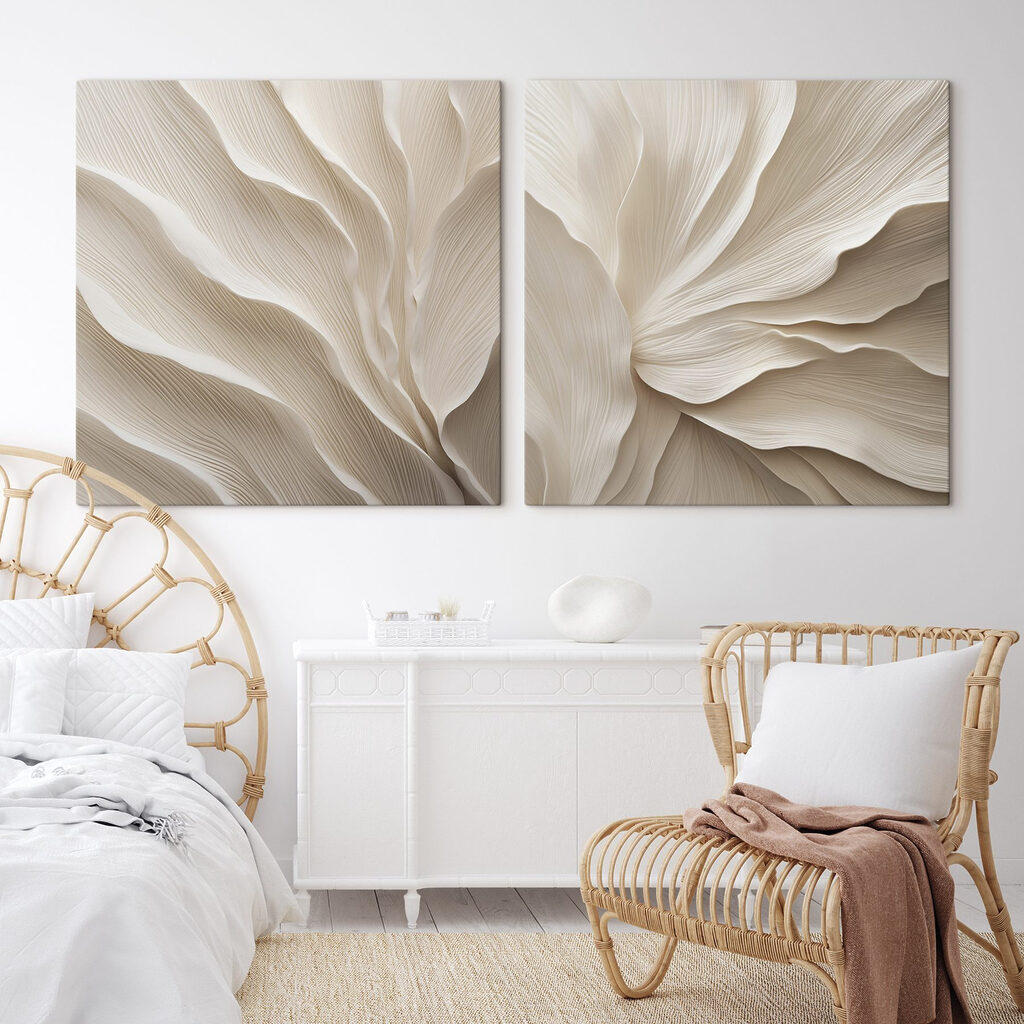 Delicate layers of flowing design Delicate layers of flowing design