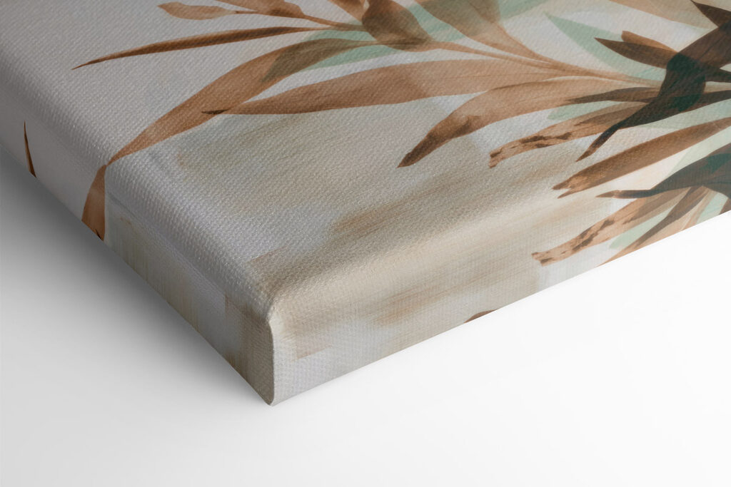 - Elegant foliage in soft hues - Elegant foliage in soft hues